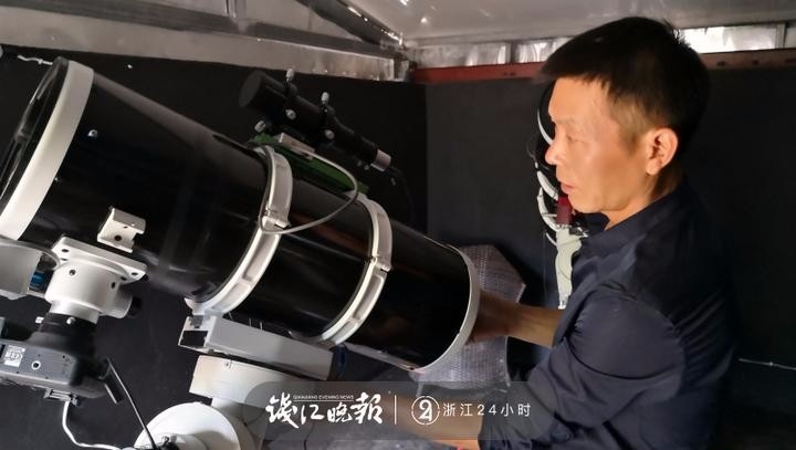 日出務(wù)農(nóng)日落追星 建德桃農(nóng)朱吉明把日子過成詩(shī)
