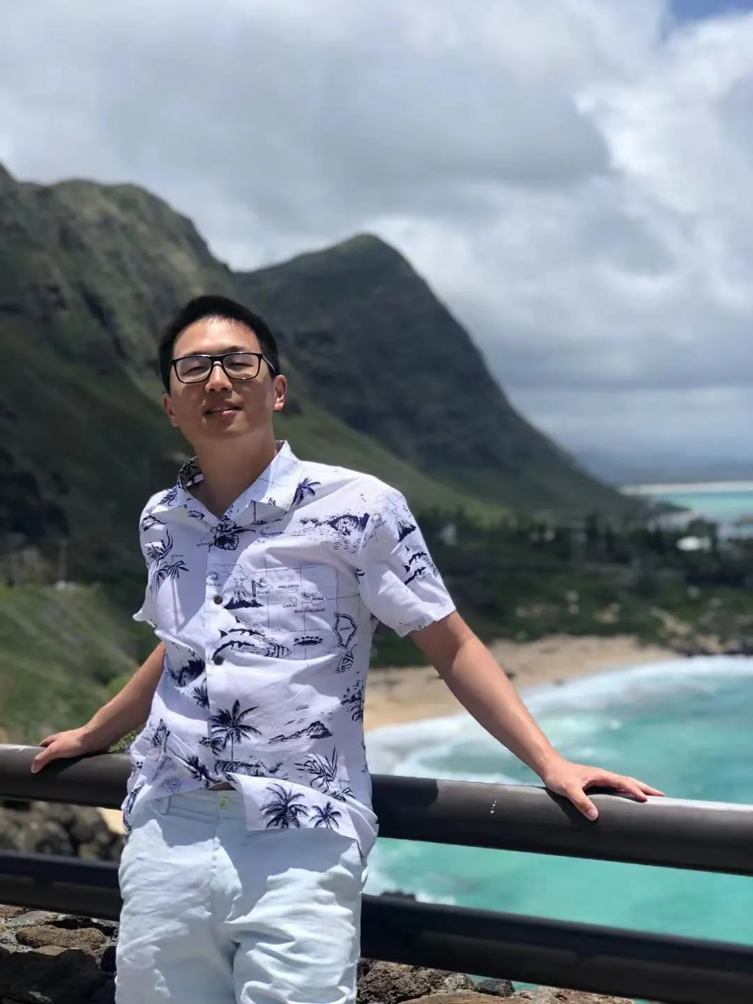 xAI聯(lián)合創(chuàng)始人吳宇懷來自建德